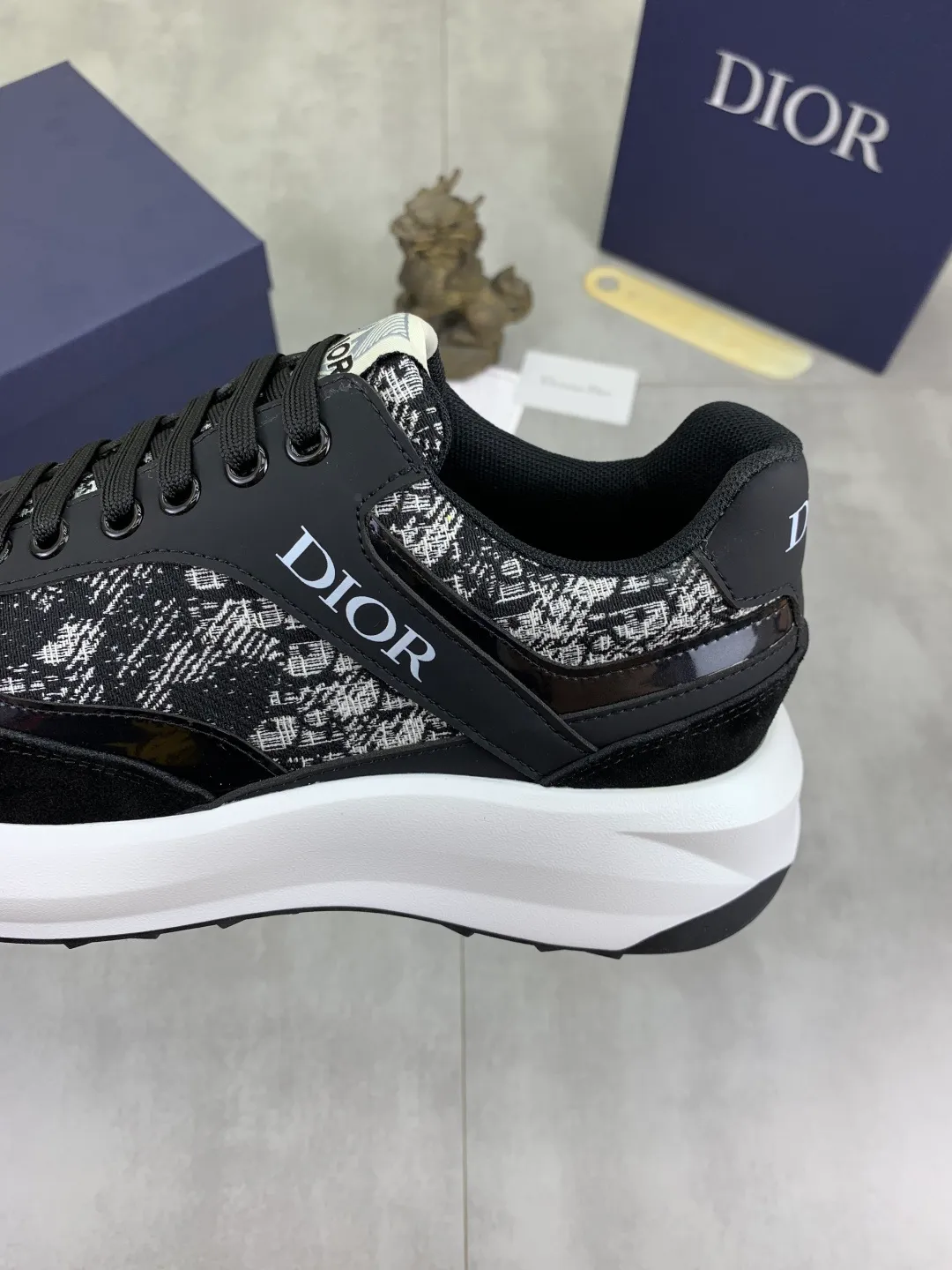 Men's Men's Shoes💰P420💰[New Style]🆘[Dior] 2025 Dior Original Lace-up Low-top Men's Shoes Classic casual shoes🔥This model is the official flagship model, with high quality and made by famous original designers. It is made of high-quality cowhide with original materials➕comfortable and breathable mesh lining➕pigskin insole. The perfect last shape and generous and fashionable design have attracted many consumers. Suitable for drivers to drive🚗. What you want is the best quality in the market. Color 4️⃣Code number: 38--44 (45 customized)